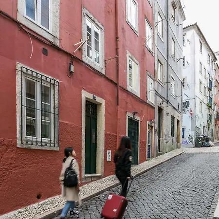 Cozy In Bairro Atto Appartamento Lisbona